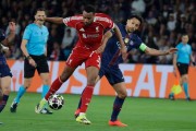 大巴黎2-0胜利物浦杜埃和克瓦拉茨赫利亚分别破门